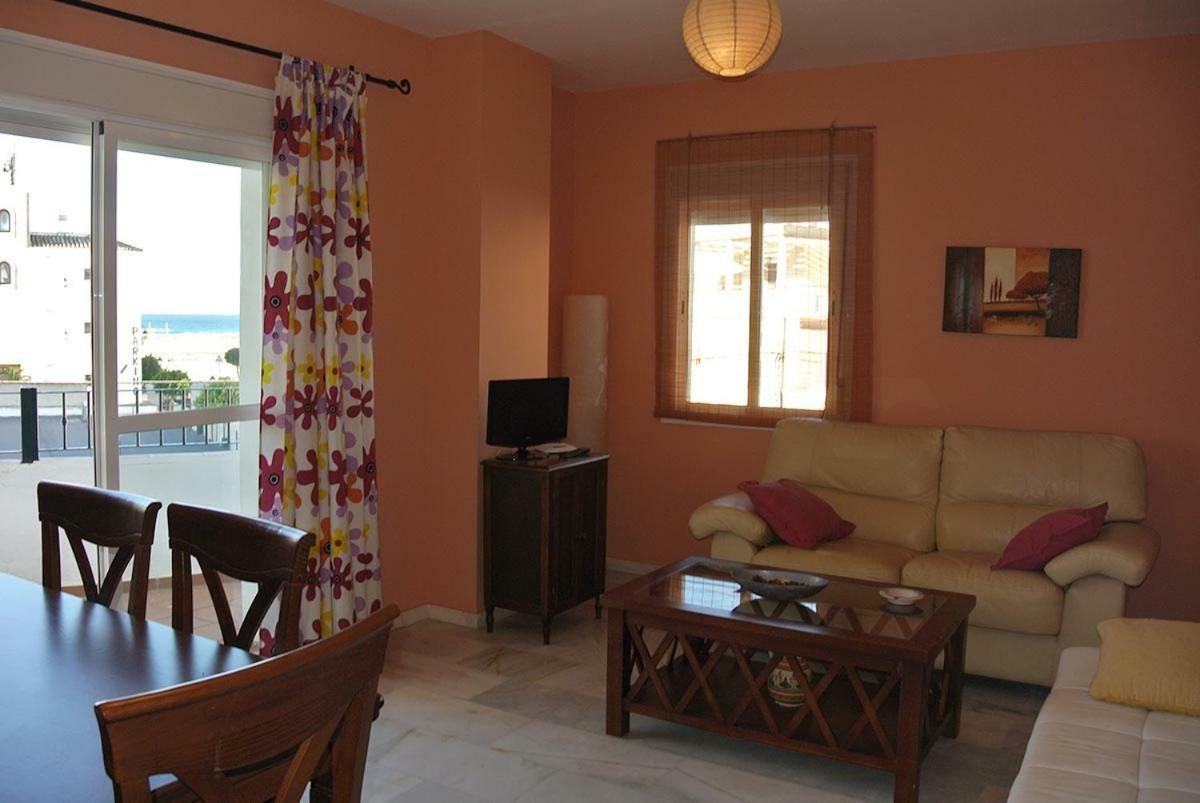 סהרה דה לוס אטונס Apartamentos Aretusa Zahara מראה חיצוני תמונה